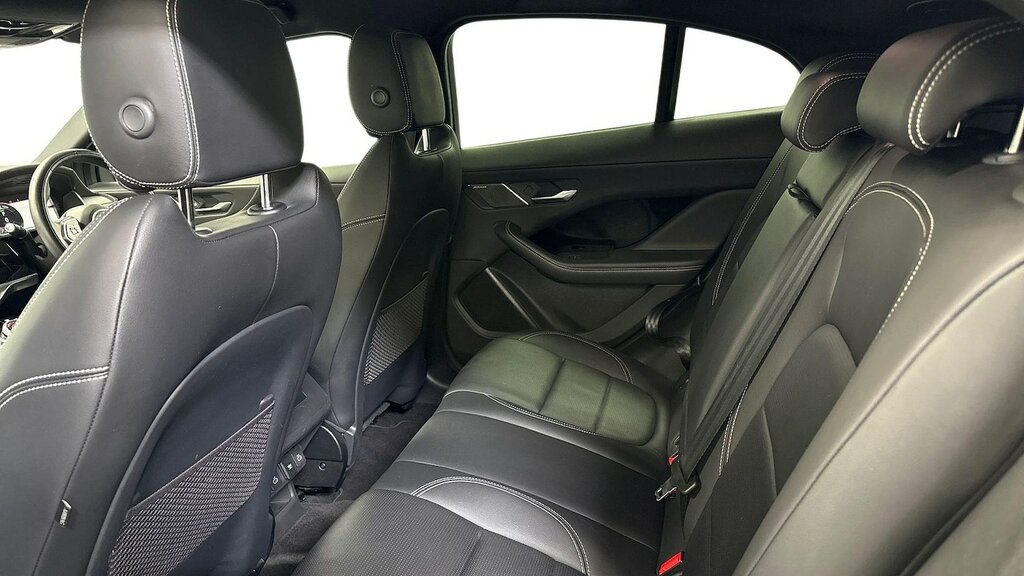 Jaguar I-Pace 400 90Kwh R-dynamic Se Black Suv LR23CUA White #4