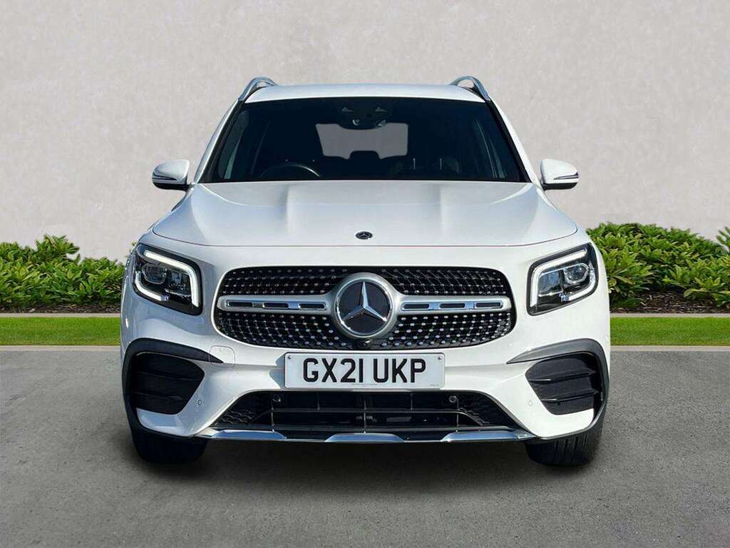 Mercedes-Benz GLB Class Glb 220D 4Matic Amg Line Premium 8G-tronic White #5