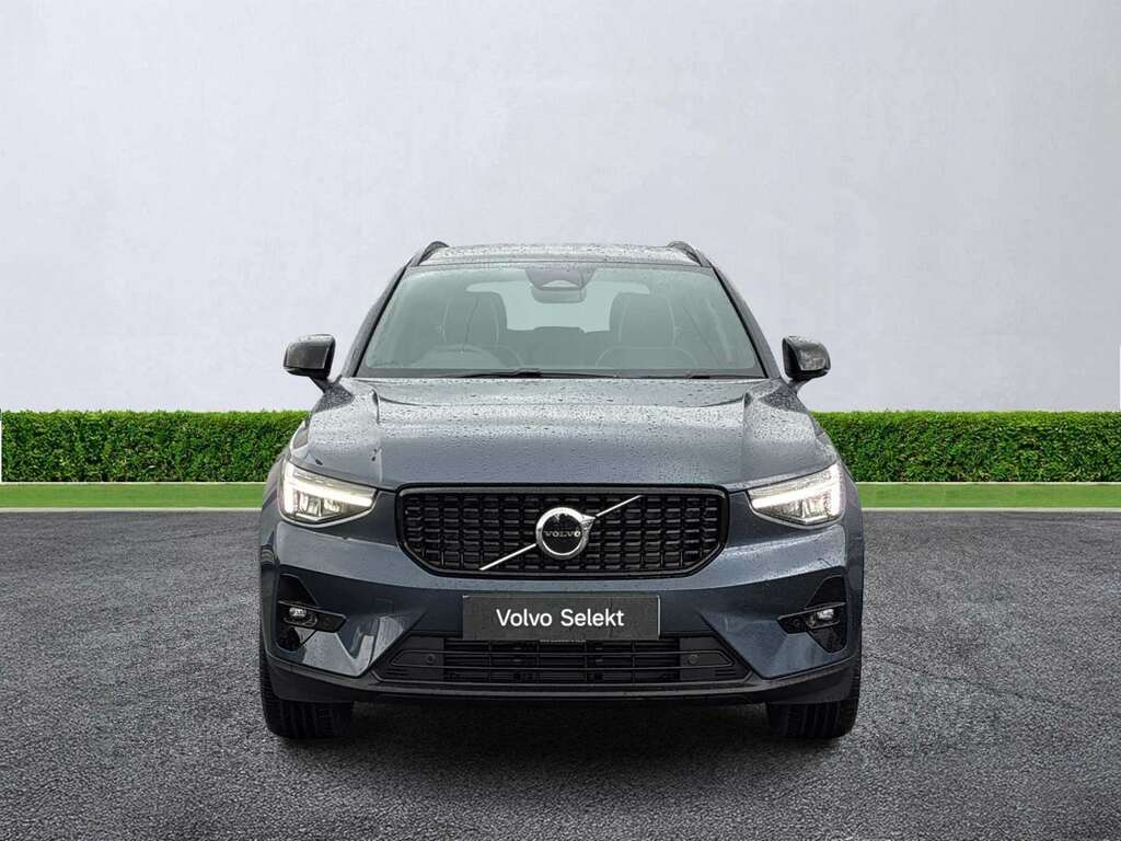 Volvo XC40 2.0 B3p Plus Dark SB25OZL Blue #2