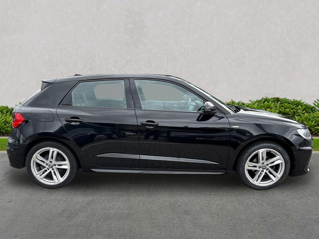Audi A1 25 Tfsi S Line NL20DAO Black #3
