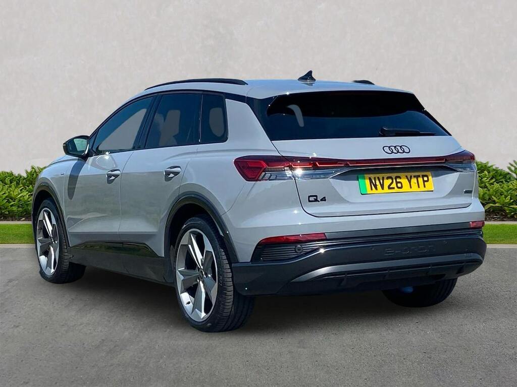 Audi Q4 E Tron Audi Q4 Black Edition 55 E-tron Quattro 25000 Kw NV26YTP Grey #2