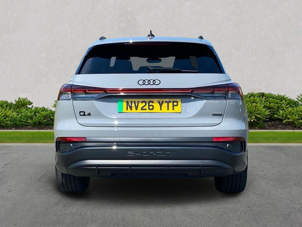 Audi Q4 E Tron Audi Q4 Black Edition 55 E-tron Quattro 25000 Kw NV26YTP Grey #4