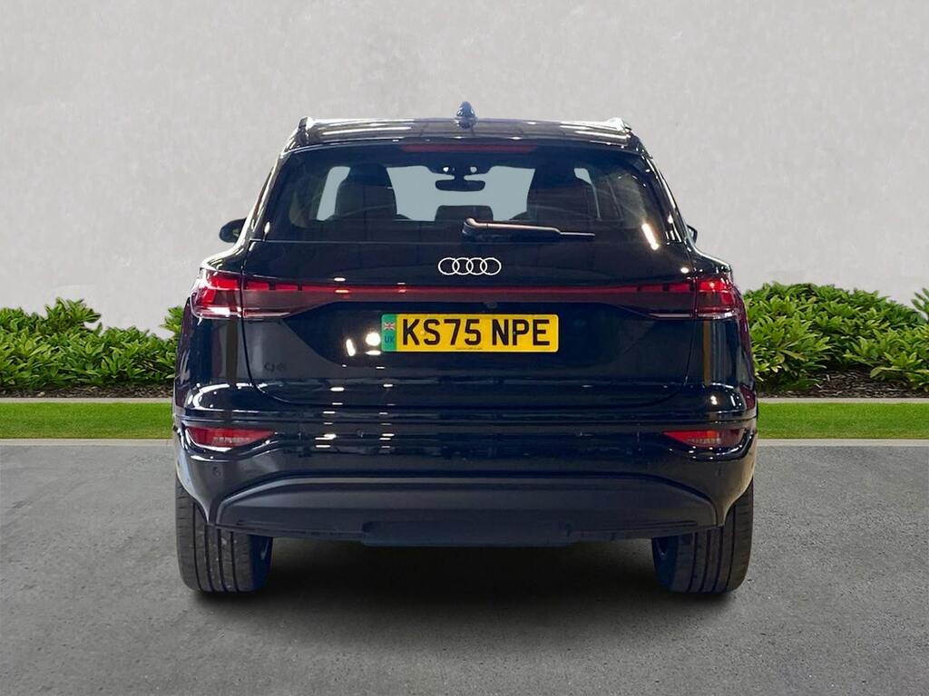 Audi Q6 E-Tron 185Kw 83Kwh Sport KS75NPE Black #4
