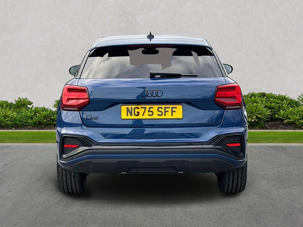 Audi Q2 1.5 Tfsi Cod 35 Black Edition Suv S Tro NG75SFF Blue #4