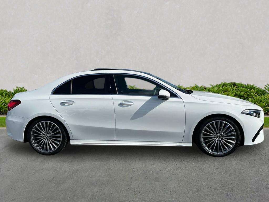 Mercedes-Benz A Class A200 Amg Line Premium Plus AO74DZR White #3