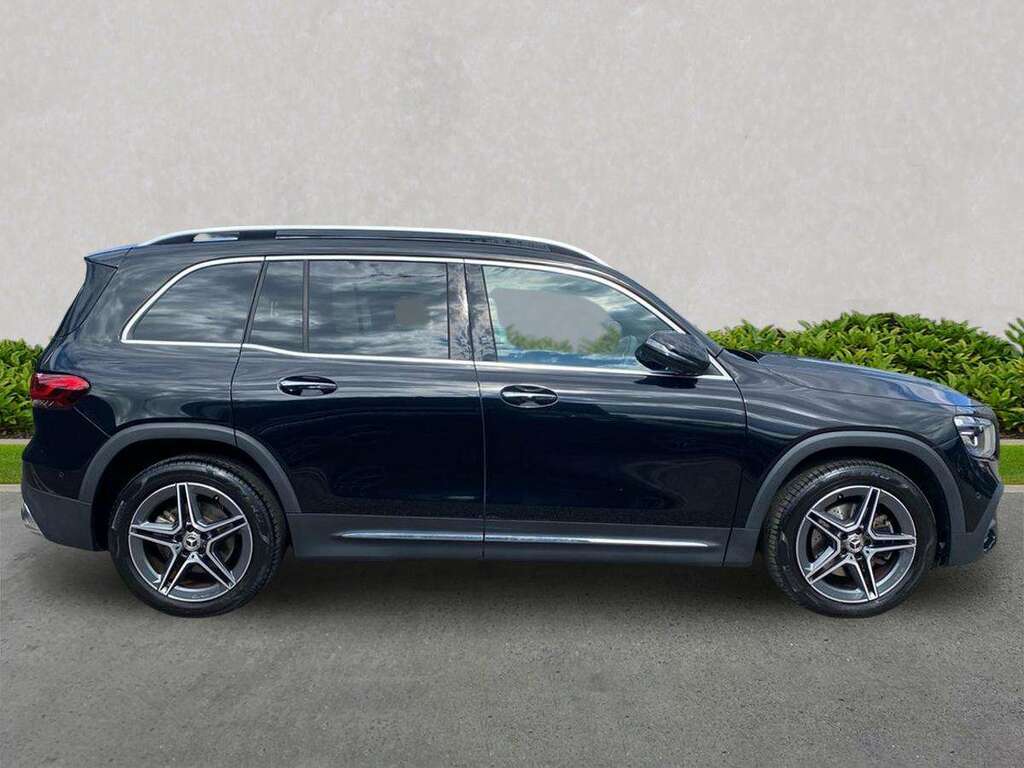 Mercedes-Benz GLB Class Glb 200 Amg Line Premium Plus 7G-tronic Black #3