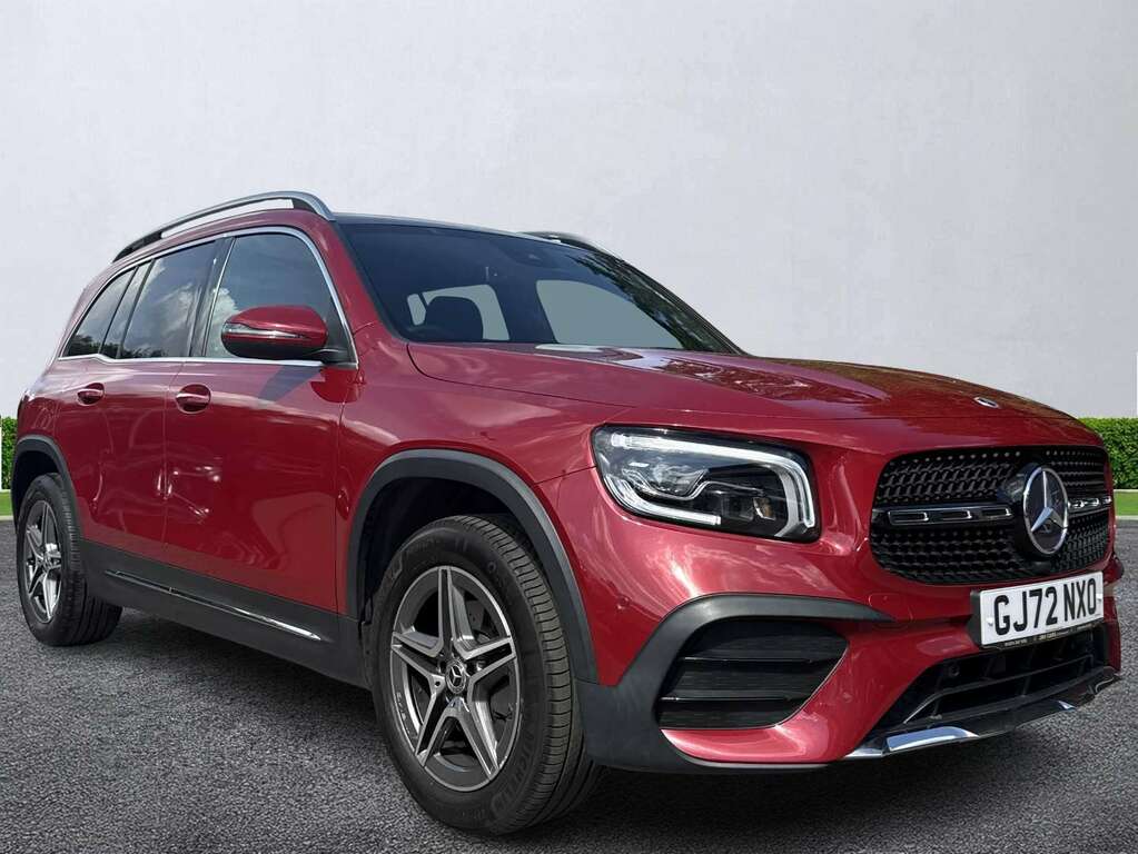 Mercedes-Benz GLB Class Glb 200 Amg Line Premium Plus 7G-tronic Red