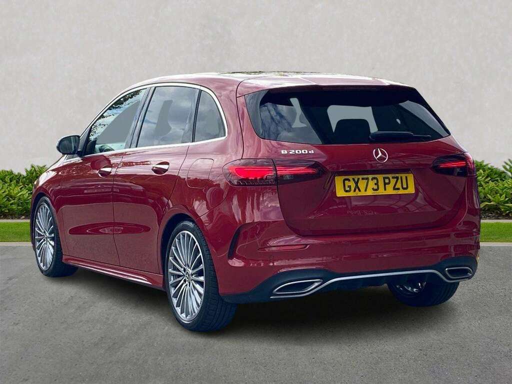 Mercedes-Benz B Class B200d Amg Line Premium Plus Red #2