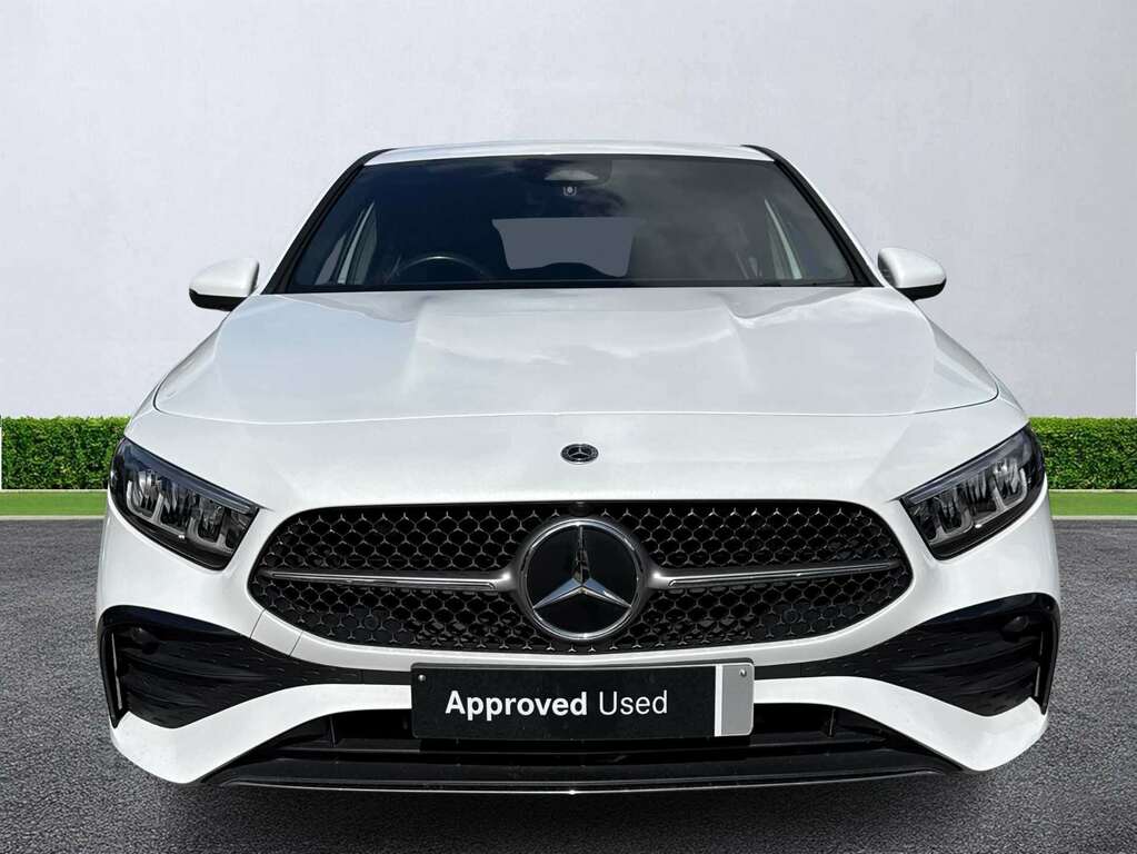 Mercedes-Benz A Class A200 Amg Line Executive GN73UHG White #2