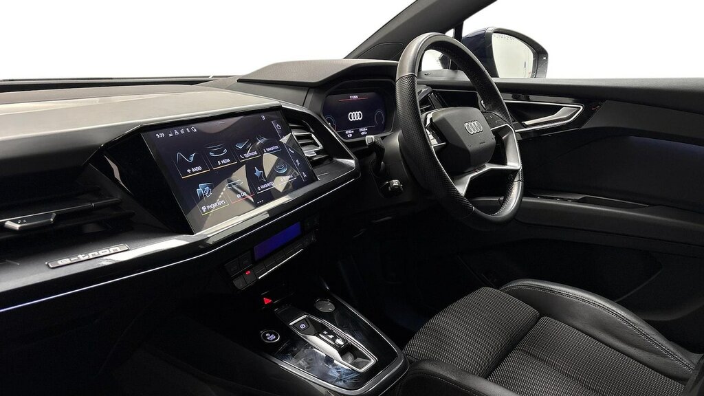 Audi Q4 E Tron 150Kw 40 82Kwh S Line ND23TWN Blue #5