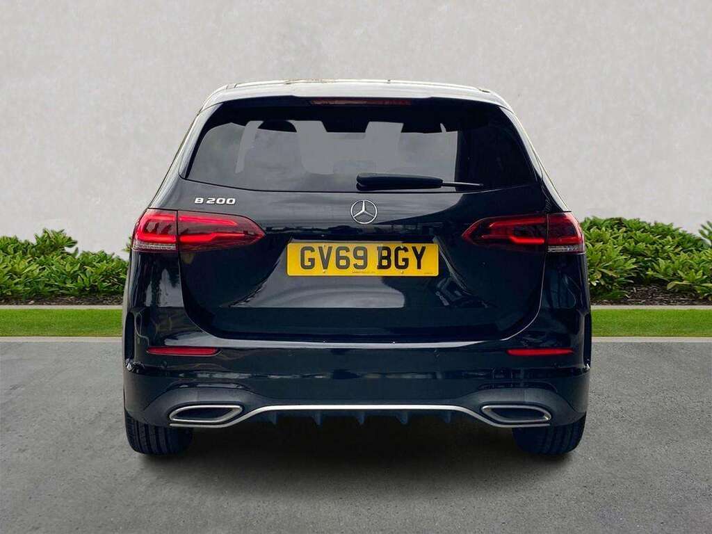 Mercedes-Benz B Class B200 Amg Line Premium Black #4