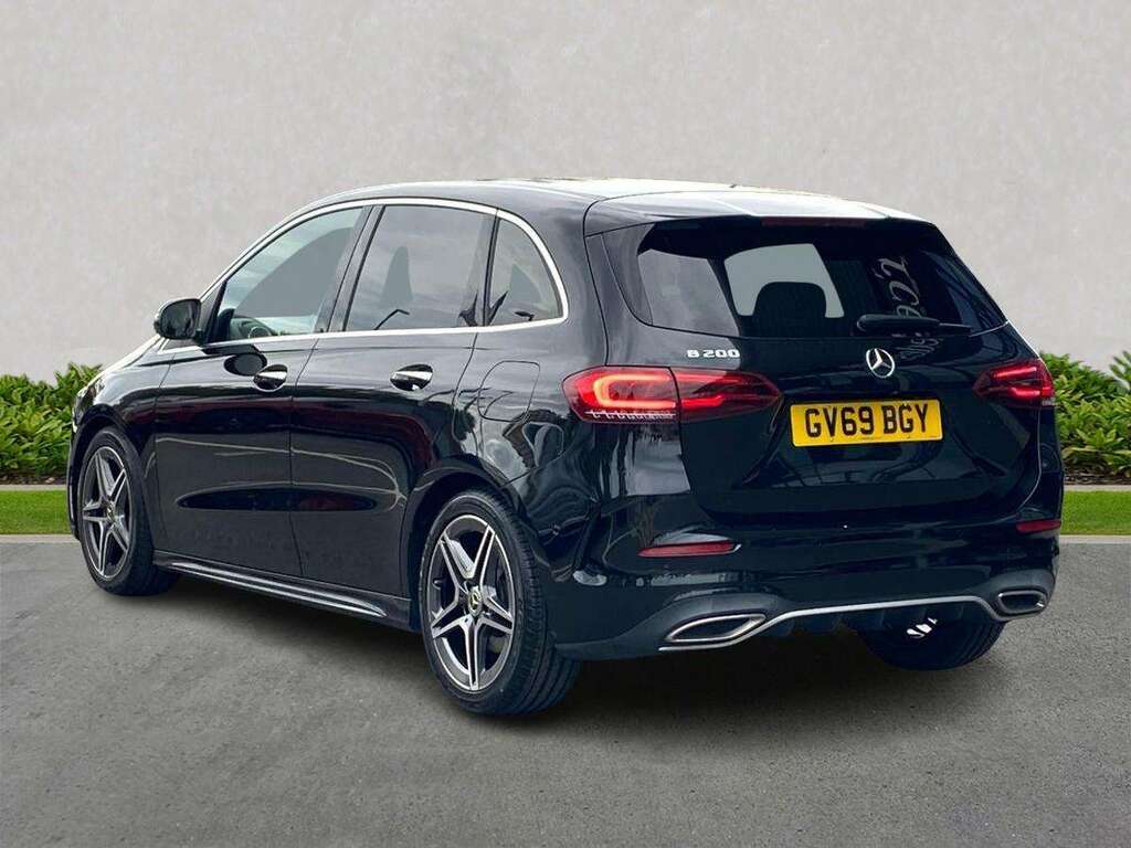 Mercedes-Benz B Class B200 Amg Line Premium Black #2