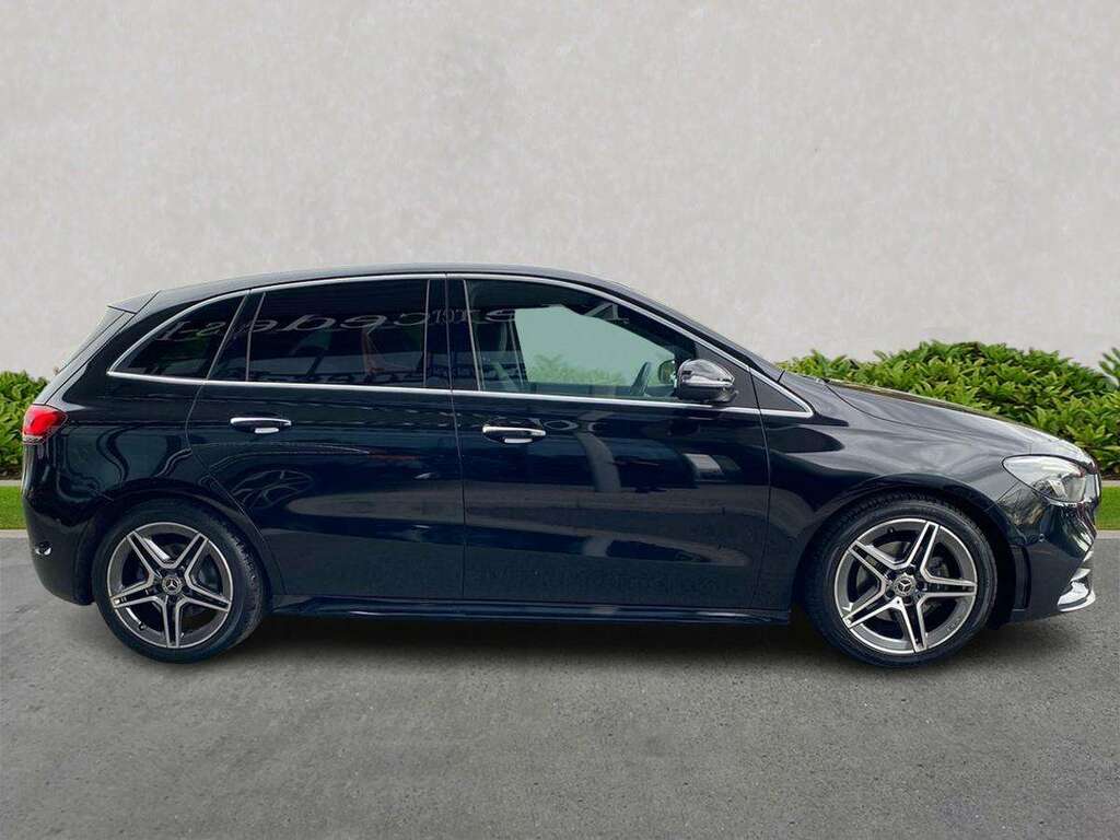Mercedes-Benz B Class B200 Amg Line Premium Black #3