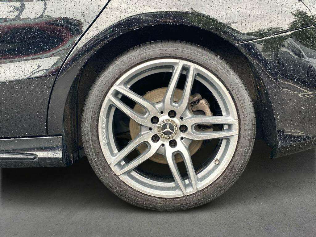 Mercedes-Benz CLA Class Cla 180 Amg Line Edition Tip Black #6