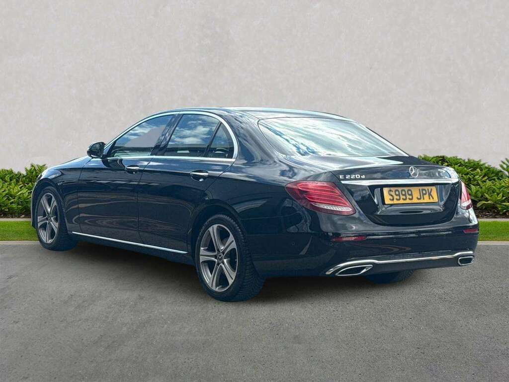 Mercedes-Benz E Class E220d Se Premium 9G-tronic KO67DYD Black #2