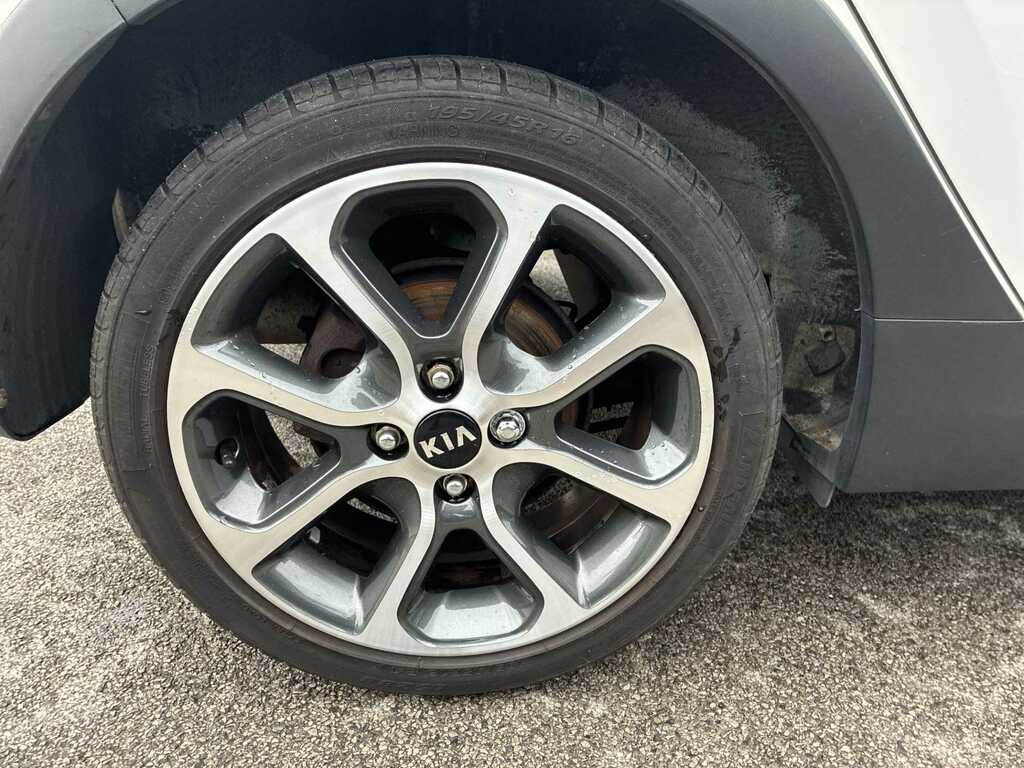 Kia Picanto 1.25 X-line FH19RGX White #6