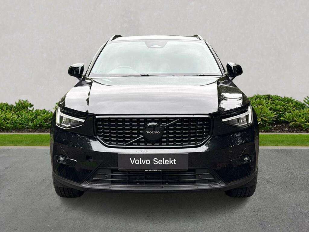 Volvo XC40 2.0 B4p Plus Black Edition Black #5