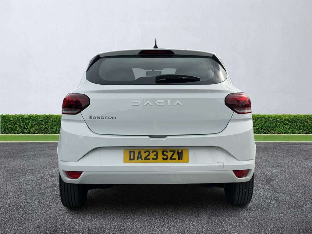 Dacia Sandero 1.0 Tce Essential White #4