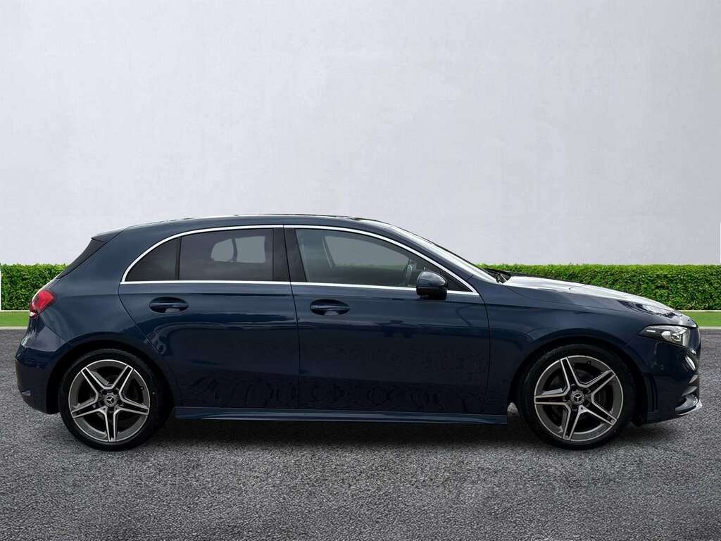 Mercedes-Benz A Class A180 Amg Line Executive HX70VXC Blue #3