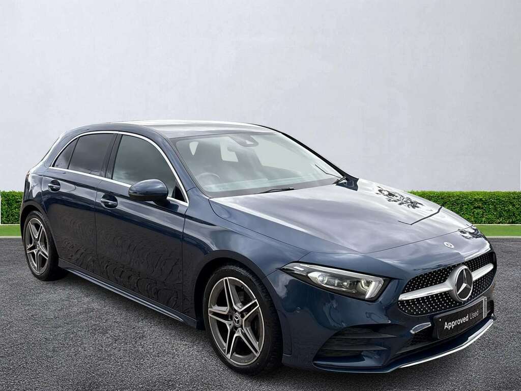 Mercedes-Benz A Class A180 Amg Line Executive HX70VXC Blue