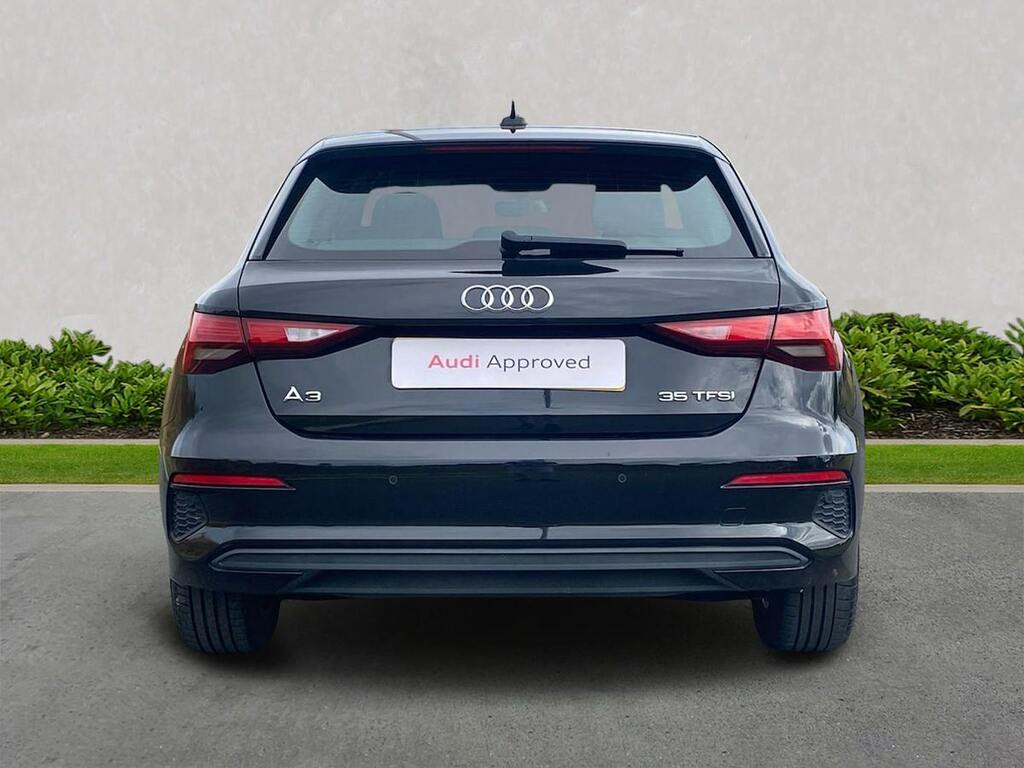 Audi A3 1.5 Tfsi 35 Technik Sportback Eu HV70OTS Black #4