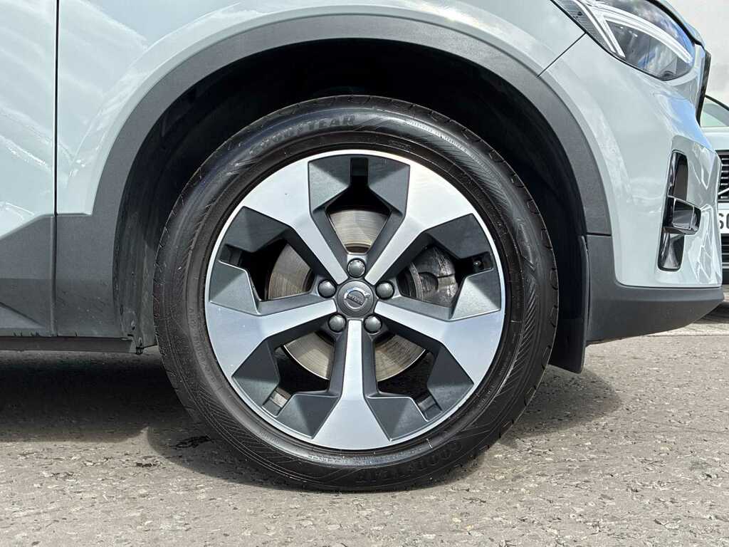 Volvo XC40 2.0 B3p Plus Dark MH24HXJ Grey #6
