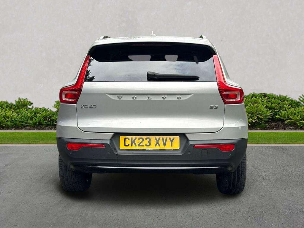 Volvo XC40 2.0 B3p Plus Dark CK23XVY Silver #4