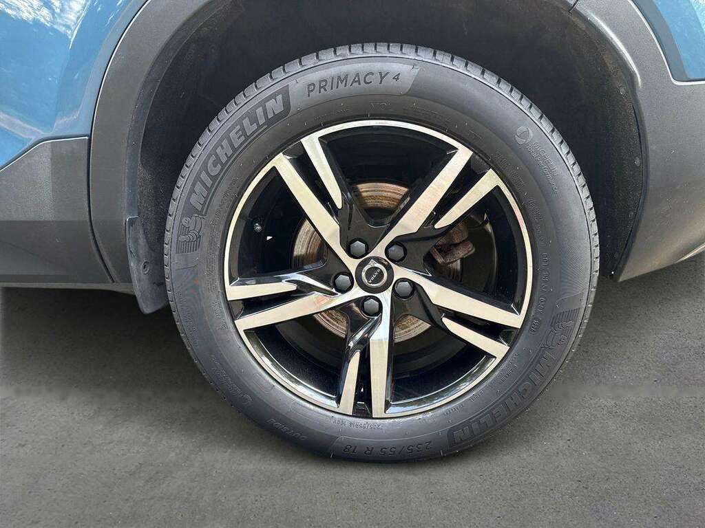 Volvo XC40 2.0 B4p Plus Dark Awd CK23OHF Blue #6