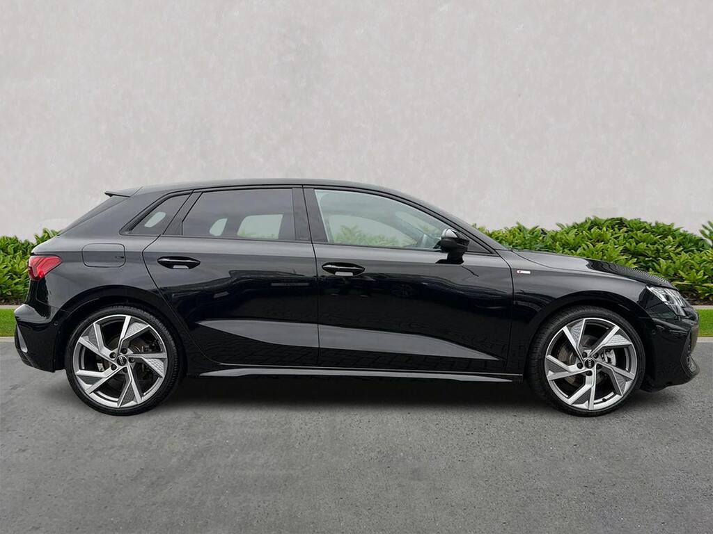 Audi A3 1.5 Tfsi 150 Black Edition S Tronic KY75CVL Black #3