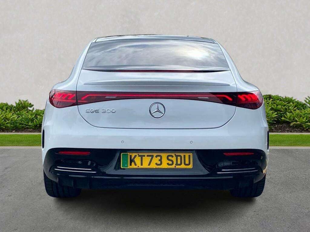Mercedes-Benz EQE Eqe 300 180Kw Amg Line Premium 89Kwh White #4