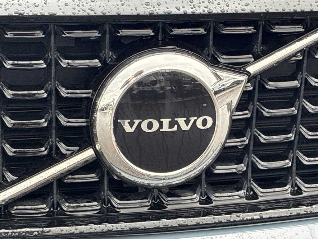 Volvo XC40 2.0 B3p Plus Dark SE23WWX Grey #3