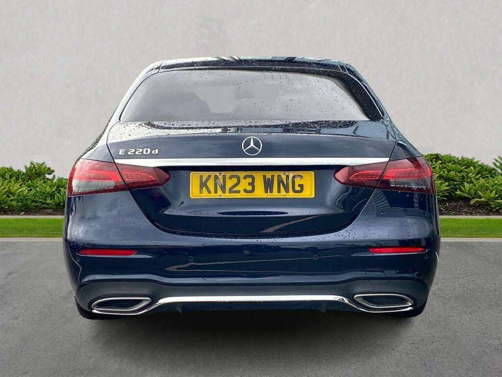 Mercedes-Benz E Class E220d 200 Amg Line Premium 9G-tronic KN23WNG Blue #4