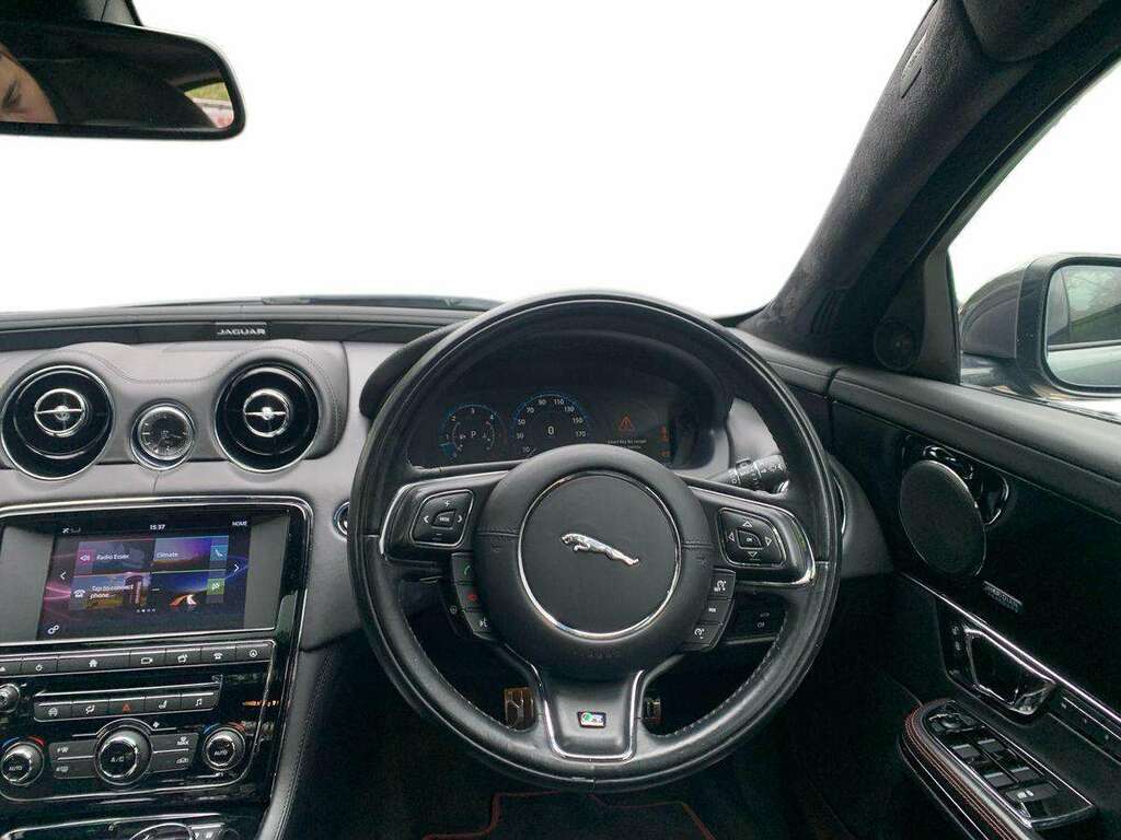 Jaguar XJ Portfolio Blue #9