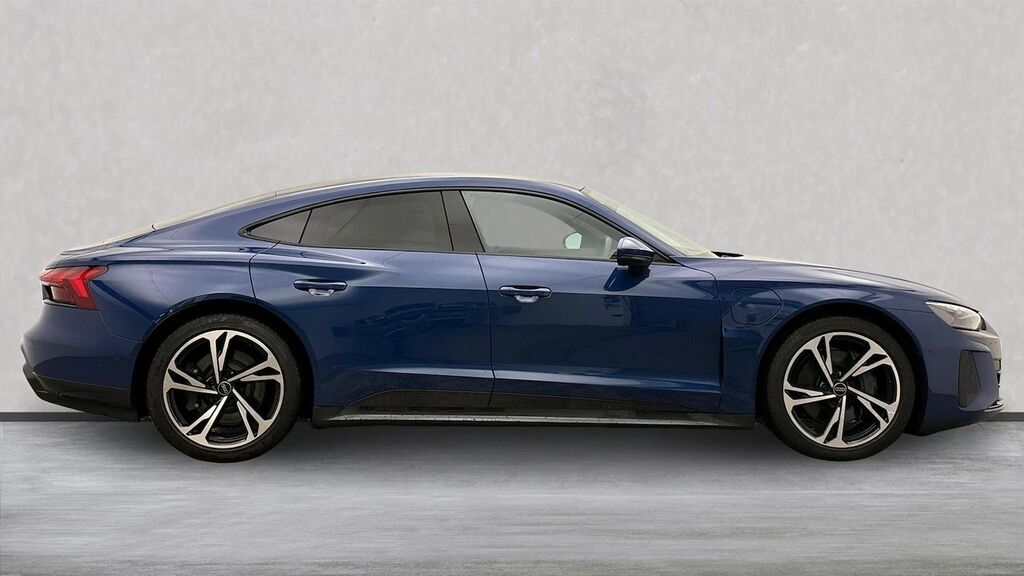 Audi E Tron GT 93.4Kwh Saloon Quattro 476 Ps Blue #3