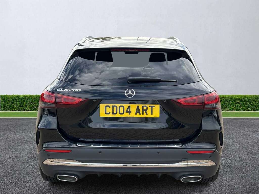Mercedes-Benz GLA Class Gla 200 Amg Line Executive GM73FKP Black #4