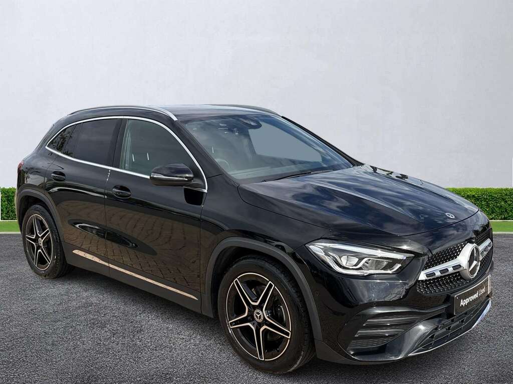 Mercedes-Benz GLA Class Gla 200 Amg Line Executive GM73FKP Black