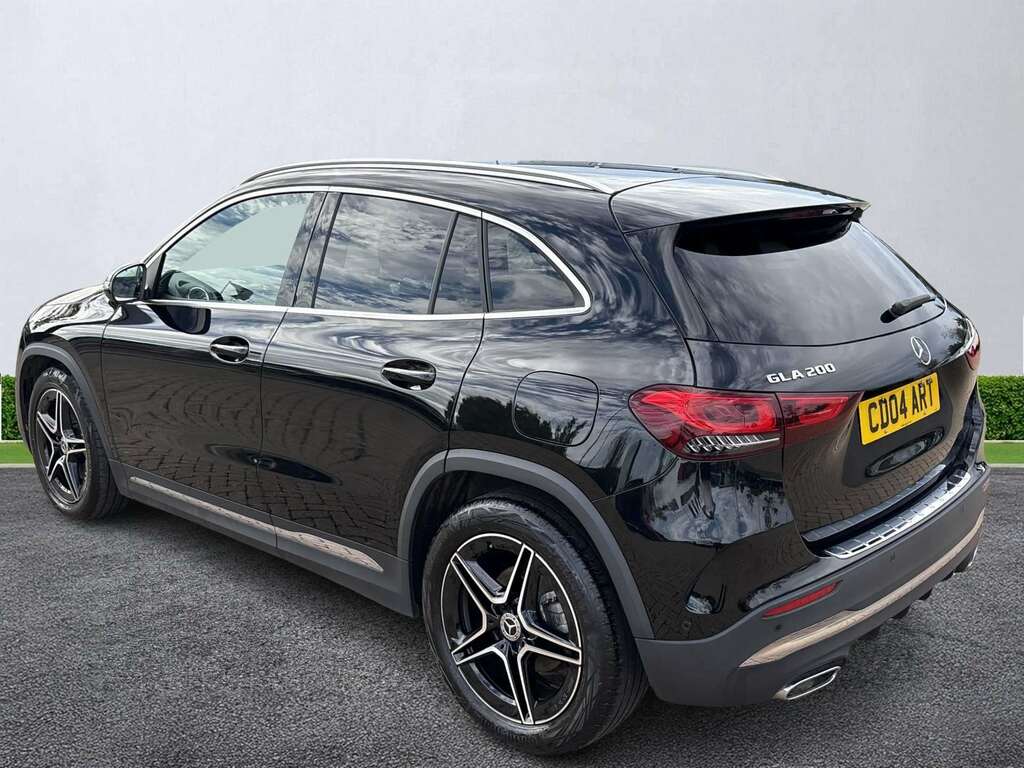 Mercedes-Benz GLA Class Gla 200 Amg Line Executive GM73FKP Black #2