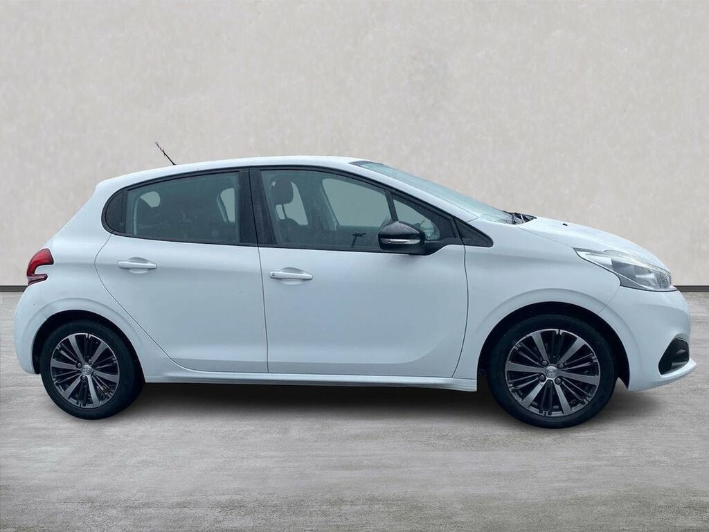 Peugeot 208 1.2 Puretech Active Design Lime Hatchback Petr LRZ4717 White #3