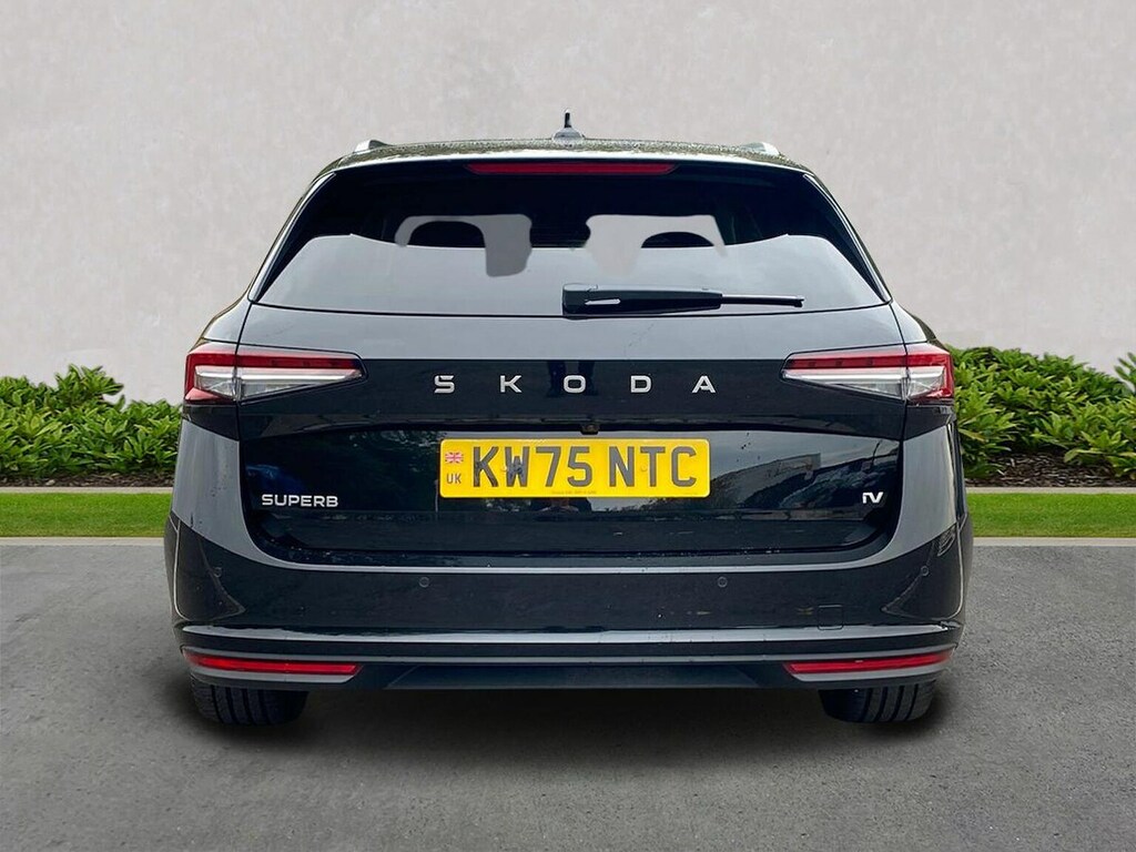 Skoda Superb 1.5 Tsi Iv 25.7Kwh Se L Estate Plug-in Black #4