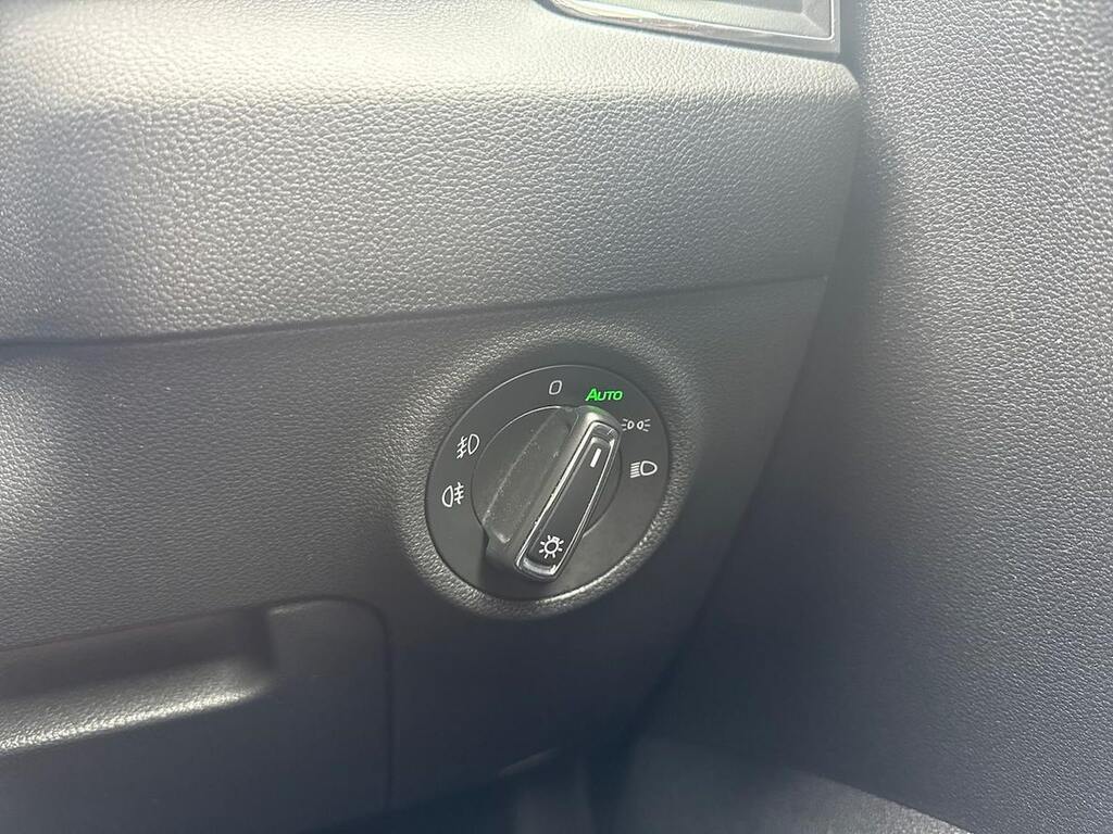 Skoda Karoq Edition Green #22