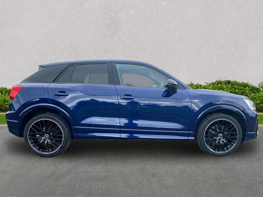 Audi Q2 1.5 Tfsi Cod 35 Black Edition Suv S Tro NC24ZSX Blue #3