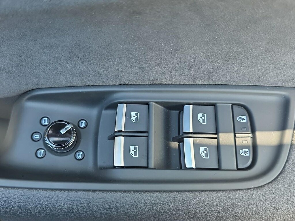 Audi Q7 3L S Line Grey #21