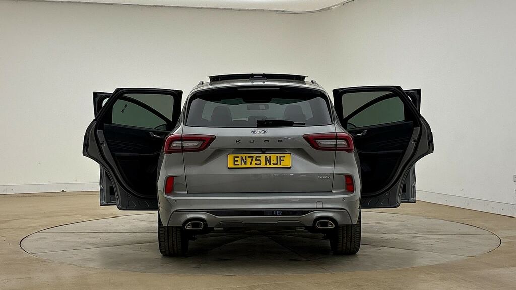 Ford Kuga St-line White #22