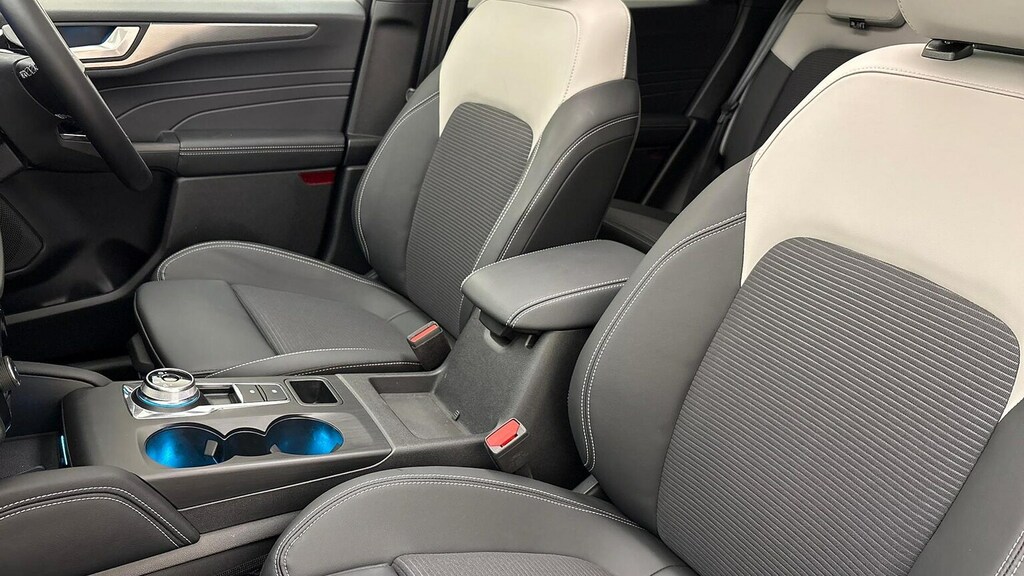 Ford Kuga St-line White #7