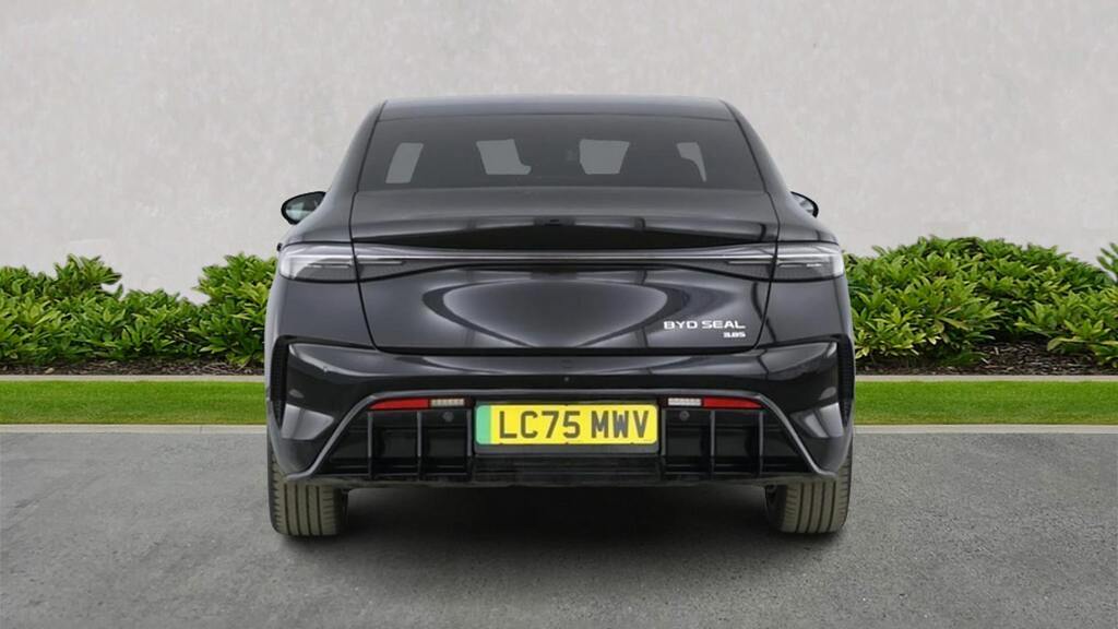 Byd Seal Seal 390Kw Excellence Awd 83Kwh Saloon Black #4