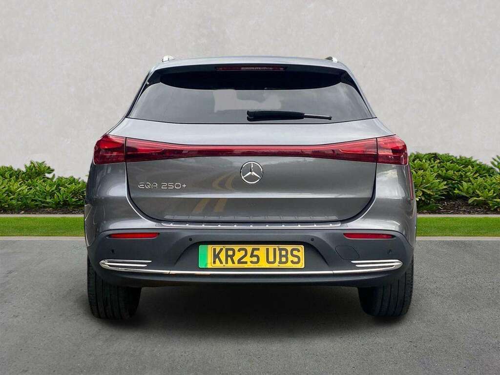 Mercedes-Benz EQA Eqa 250 140Kw Sport Executive 70.5Kwh Grey #3