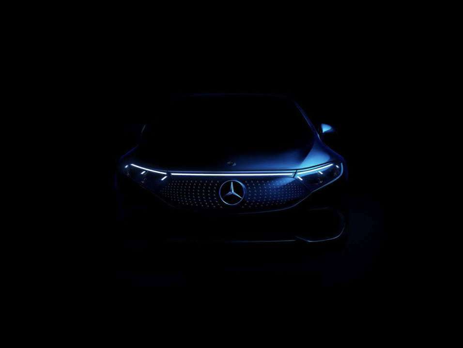 Mercedes-Benz CLA Class Cla 180 Amg Line Executive Tip Silver