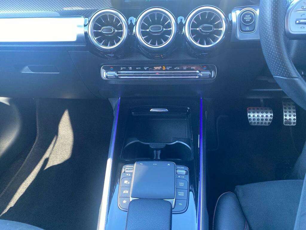 Mercedes-Benz GLB Class Automatic Black #12