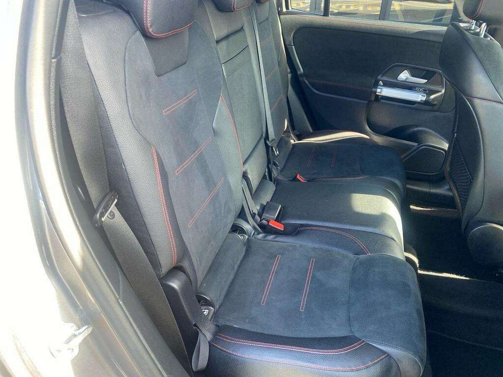 Mercedes-Benz GLB Class Automatic Black #16