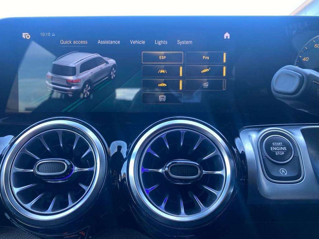 Mercedes-Benz GLB Class Automatic Black #25